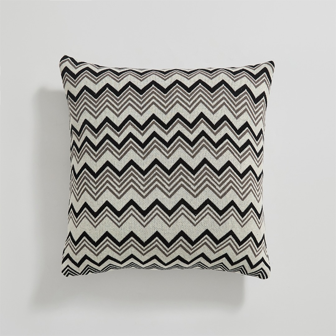 Wave Pattern 100% Cotton Knitted Decorative Throw Pillow Cover