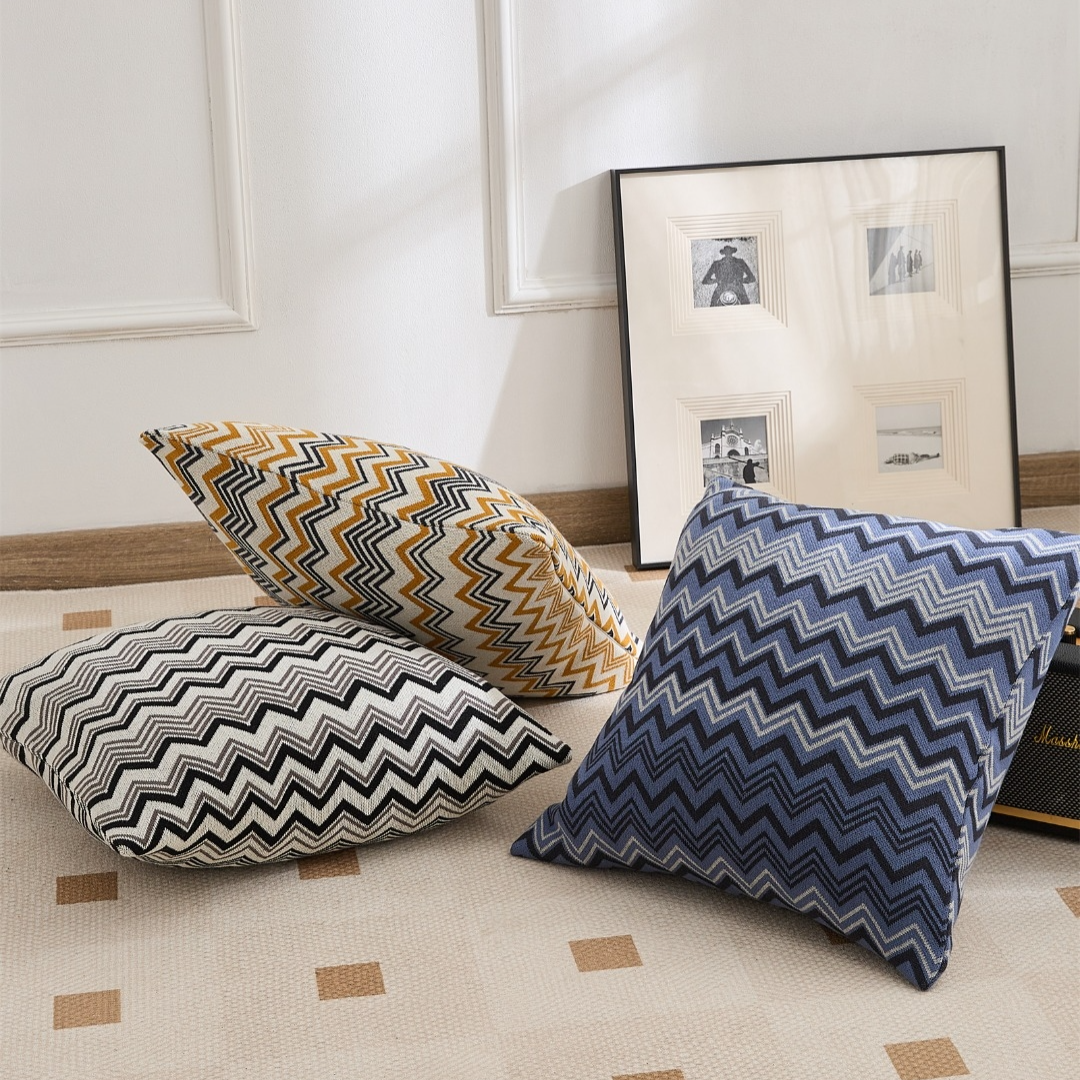 Wave Pattern 100% Cotton Knitted Decorative Throw Pillow Cover