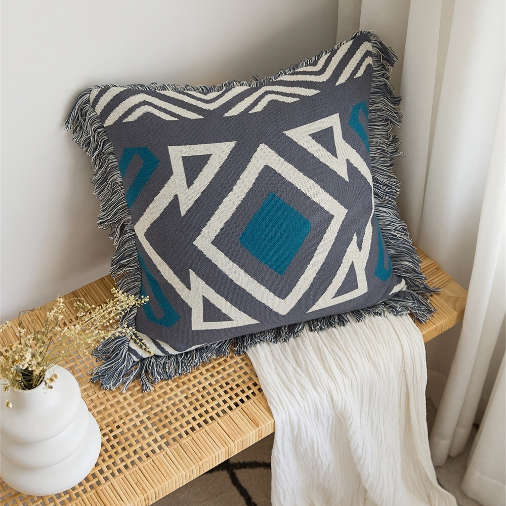 Geometric Pattern 100% Cotton Kint Decorative Throw Pillow Cover with Tassels