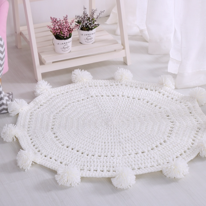 Handmade Woven Living Room Knitted Round Hollow Area Rug