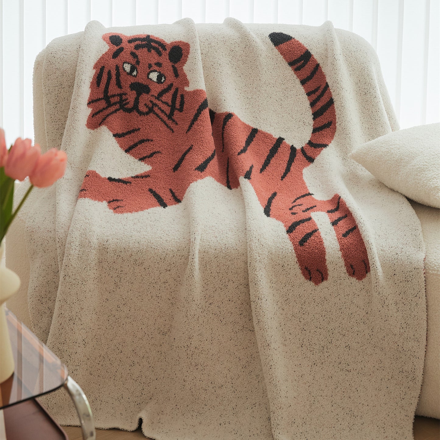 Pink Tiger Printed Ultra Soft Fleece Throw Blanket Gifts for Adults Kids