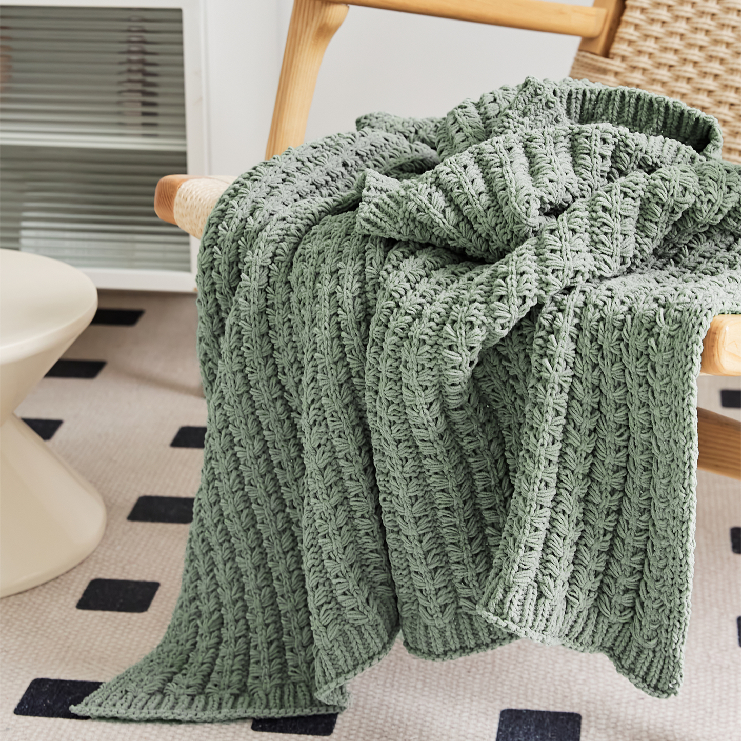 Solid Chunky Knit Throw Blanket for Couch Bedroom