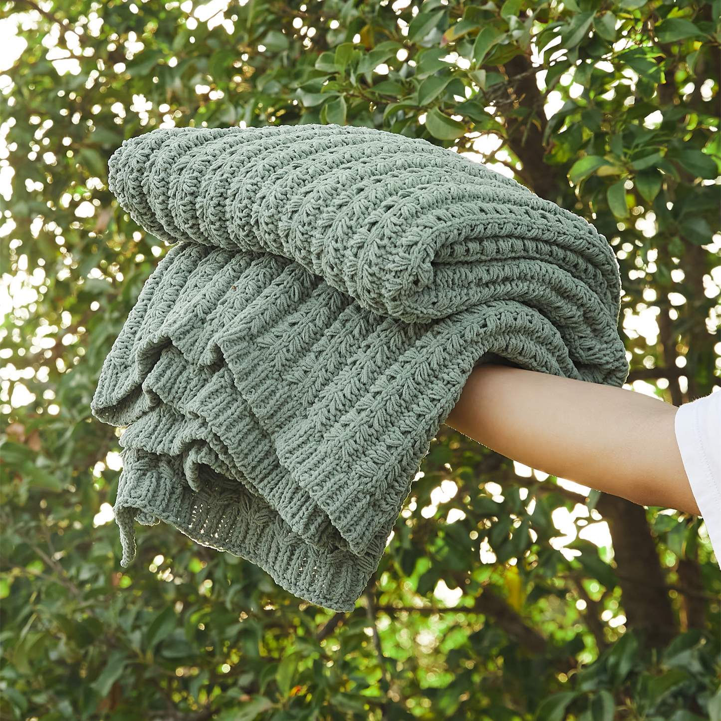 Solid Chunky Knit Throw Blanket for Couch Bedroom